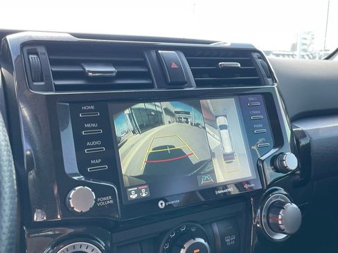 Used 2023 Toyota 4Runner TRD Off-Road Premium w/ Off Road Premium Plus Package image 16