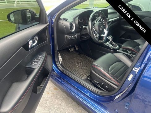 Used 2021 Kia Forte GT w/ GT2 Package FWD image 3