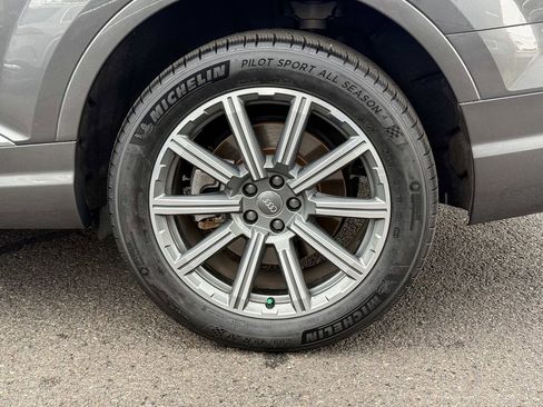 Used 2019 Audi Q7 3.0T Premium Plus w/ Premium Plus Package AWD/4WD image 10