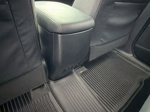 Used 2018 Toyota RAV4 Limited image 25