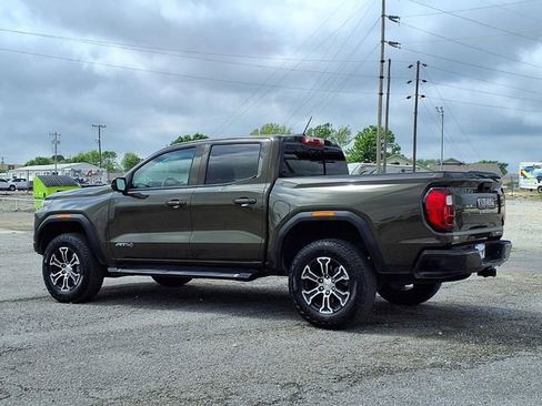 Used 2024 GMC Canyon AT4 w/ AT4 Premium Package image 21