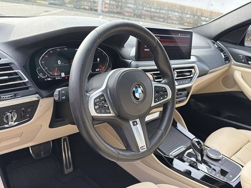 Used 2022 BMW X4 xDrive30i w/ M Sport Package 2 AWD/4WD image 23