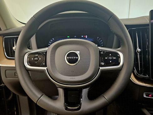 New 2026 Volvo XC60 B5 Plus w/ Protection Package Premier AWD/4WD image 42