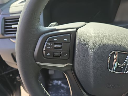 New 2026 Honda Ridgeline RTL image 17