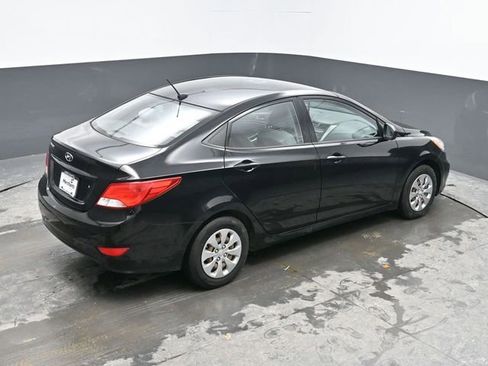 Used 2017 Hyundai Accent SE image 27