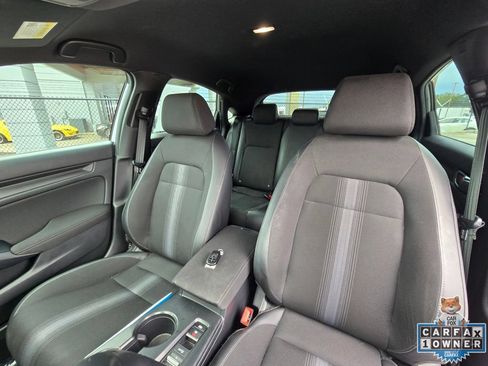 Used 2025 Honda Civic Sport image 24