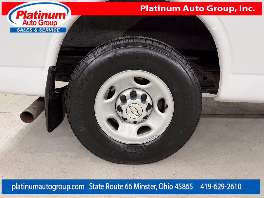 Used 2020 Chevrolet Express 3500 Extended w/ Driver Convenience Package RWD image 52