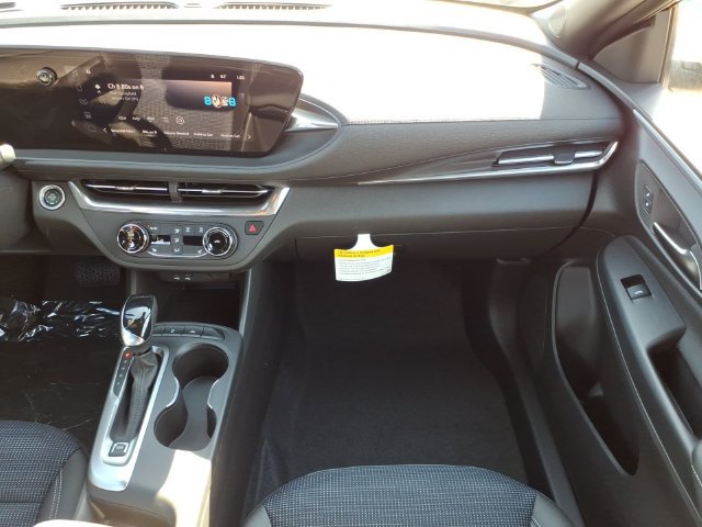New 2026 Buick Envista Sport Touring w/ Convenience I Package FWD image 18