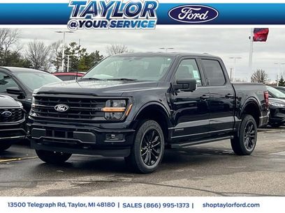 New 2025 Ford F150 XLT w/ Equipment Group 302A MID