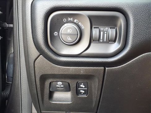 Used 2019 RAM 1500 Big Horn image 27