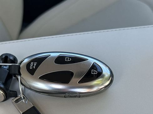 Used 2025 Hyundai Sonata SEL FWD image 28