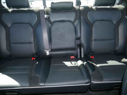 Certified 2025 RAM 1500 Laramie AWD/4WD image 39