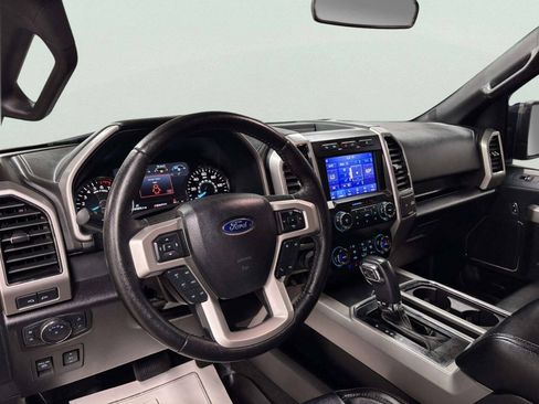 Used 2019 Ford F150 Lariat AWD/4WD image 13
