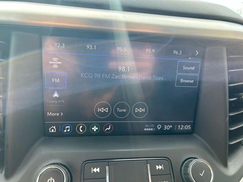 Used 2022 GMC Acadia SLE w/ LPO, Floor Liner Package image 23