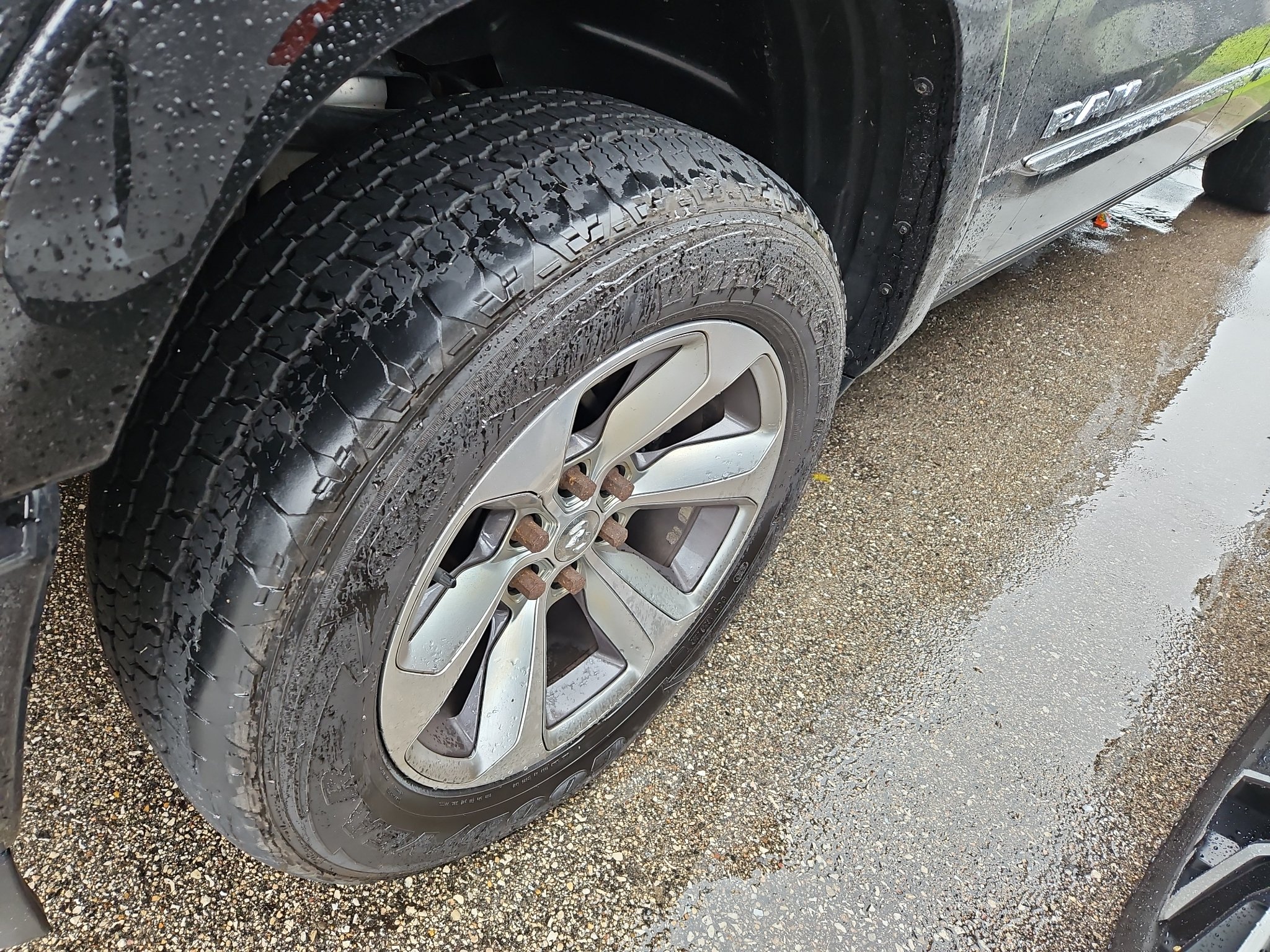 Used 2019 RAM 1500 Limited AWD/4WD image 4