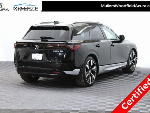 Used 2024 Acura ZDX Type S image 9