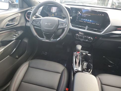 New 2026 Chevrolet Trax RS image 11