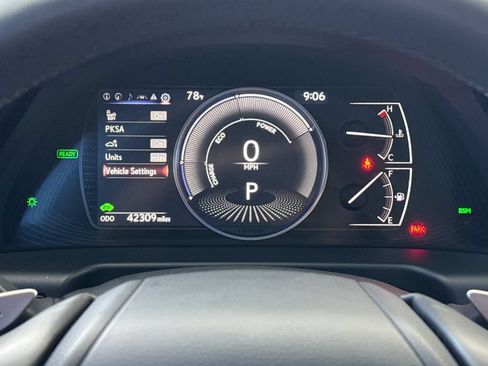 Used 2024 Lexus ES 300h w/ Premium Package FWD image 30