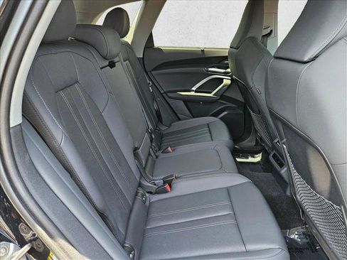 Used 2025 Audi Q5 Premium Plus AWD/4WD image 26