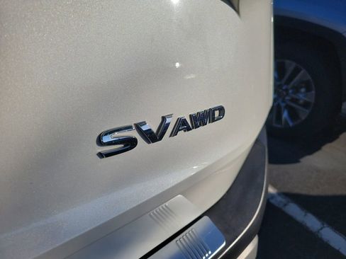 Used 2023 Nissan Rogue SV image 16