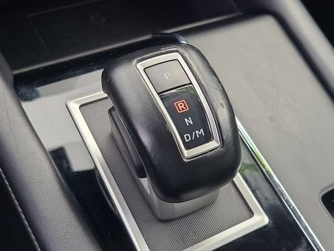 Used 2024 Mitsubishi Outlander SE AWD/4WD image 34