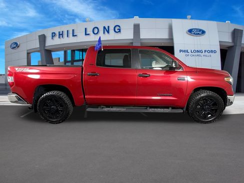 Used 2018 Toyota Tundra SR5 w/ SR5 Upgrade Package RWD image 6