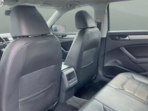 Used 2015 Volkswagen Passat 1.8T Limited Edition FWD image 24