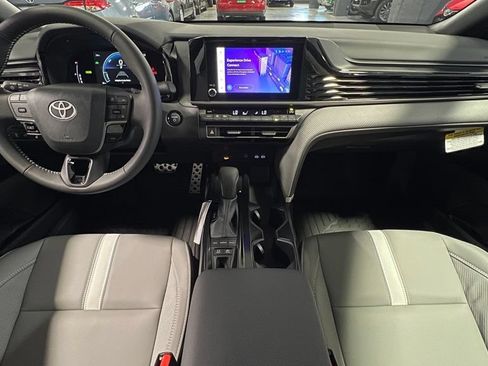 New 2026 Toyota Camry SE FWD image 25