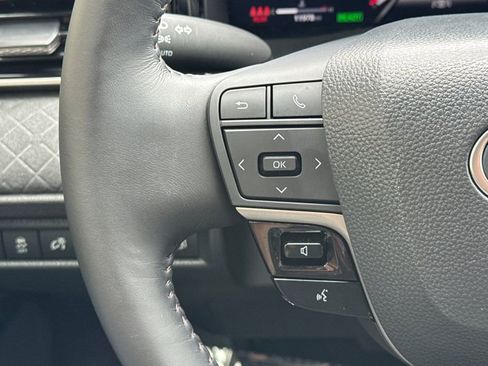 Used 2026 Toyota Camry XLE FWD image 28