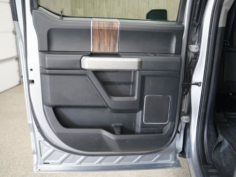 Used 2020 Ford F150 Lariat AWD/4WD image 33