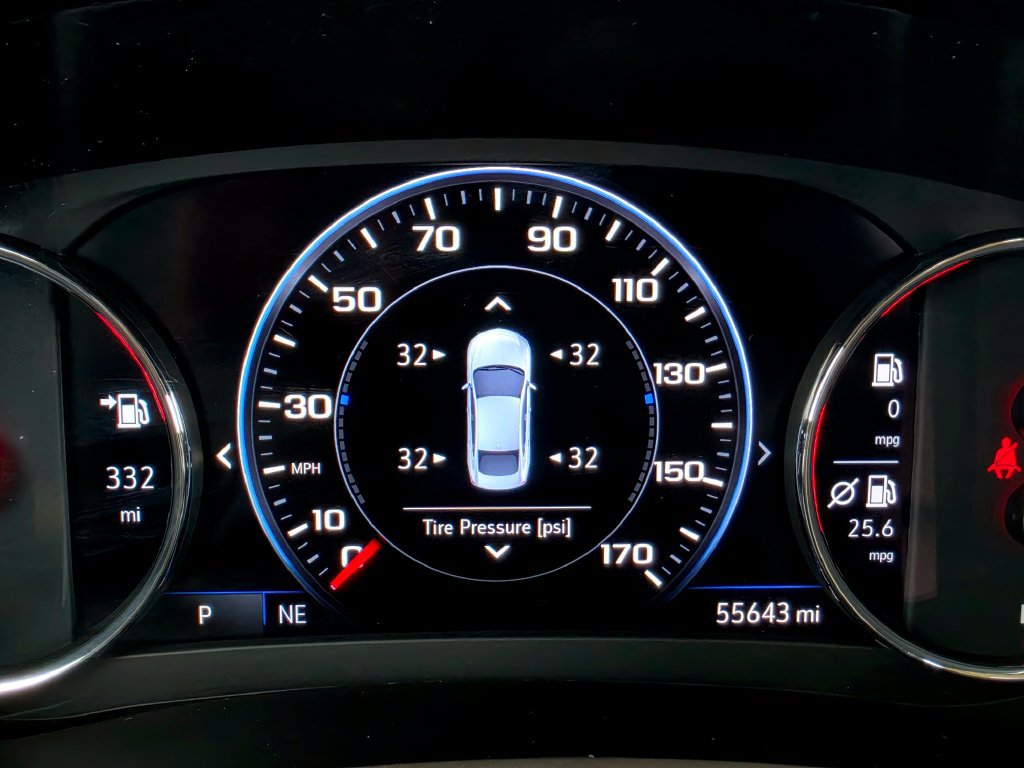Used 2024 Chevrolet Malibu LT FWD image 34