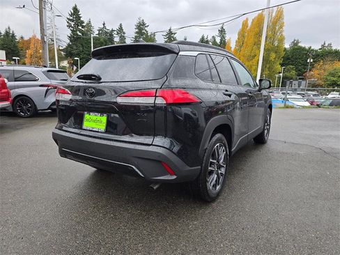 New 2026 Toyota Corolla Cross XLE image 7
