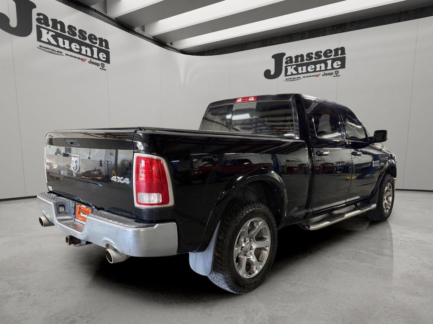 Used 2014 RAM 1500 Laramie AWD/4WD image 3