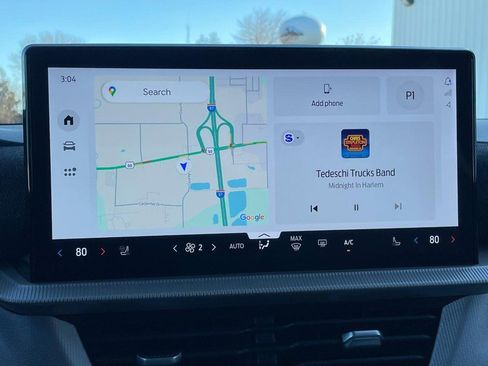 Used 2025 Ford Explorer Active w/ Active Comfort Package image 33