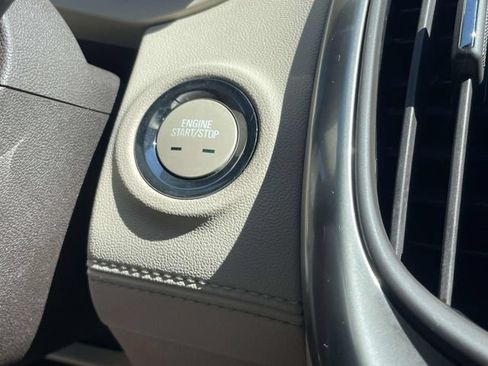 Used 2014 Buick LaCrosse Leather FWD image 22