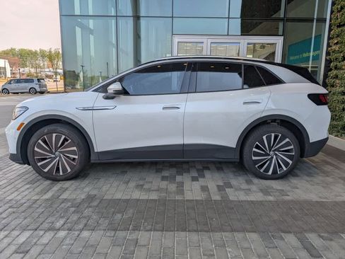 Used 2023 Volkswagen ID.4 Pro S Plus image 25