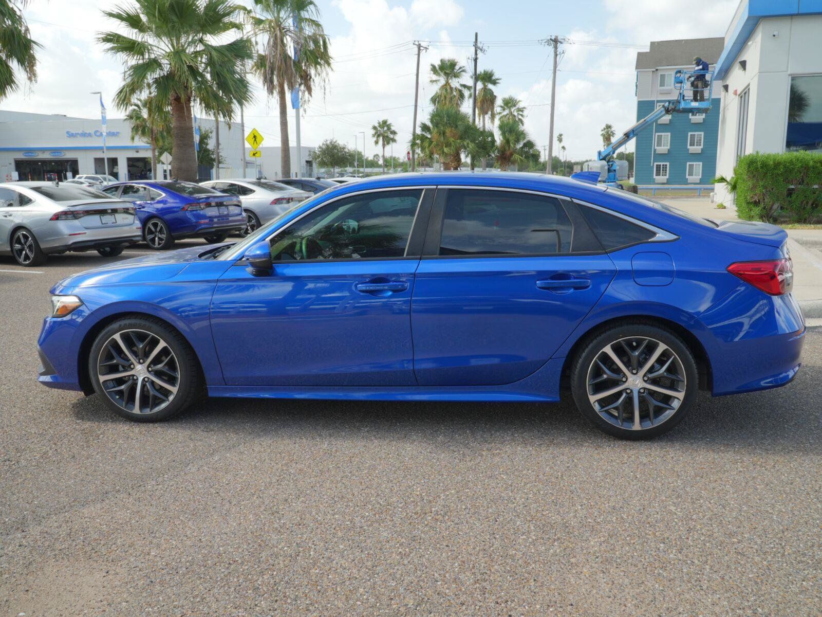 Used 2023 Honda Civic Touring image 15