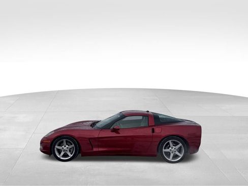 Used 2005 Chevrolet Corvette Coupe w/ Preferred Equipment Group image 6