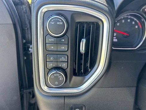 Used 2022 Chevrolet Silverado 1500 RST w/ Z71 Off-Road Package AWD/4WD image 19
