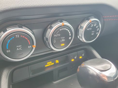 Used 2020 FIAT 124 Spider Abarth w/ Convenience Group image 13