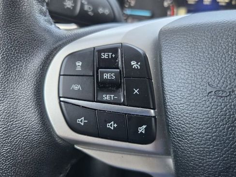Used 2023 Ford Explorer XLT w/ Equipment Group 202A RWD image 25