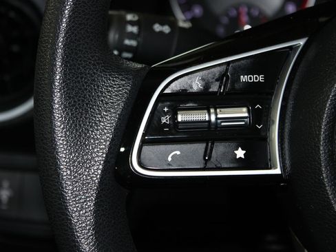 Used 2024 Kia Forte LXS FWD image 19
