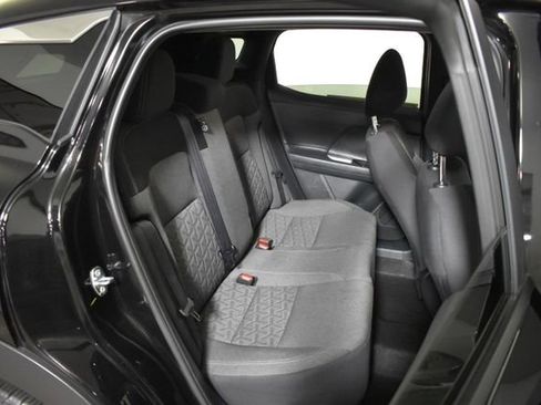 Certified 2025 Nissan Kicks SV AWD/4WD image 28