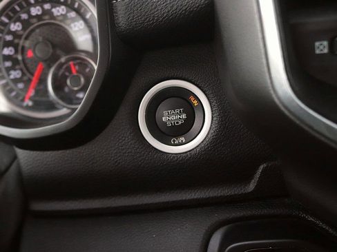 Used 2020 RAM 1500 Laramie image 25