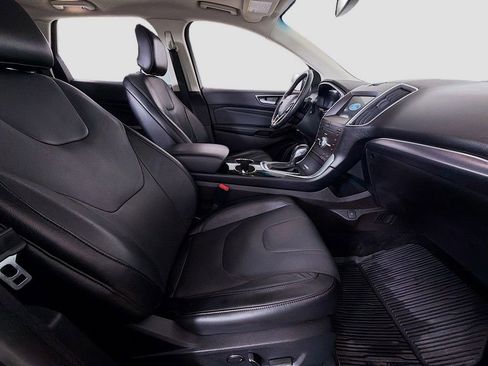 Used 2017 Ford Edge Titanium w/ Equipment Group 301A image 23