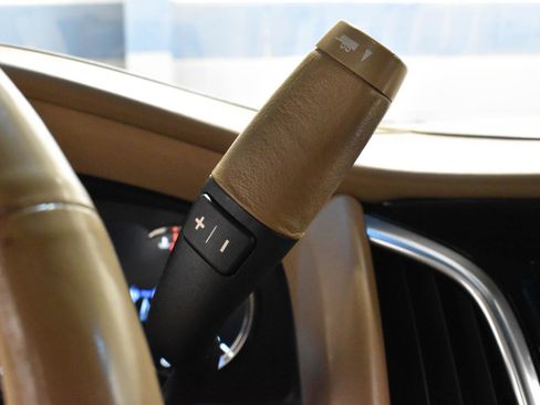 Used 2019 Cadillac Escalade Platinum image 14