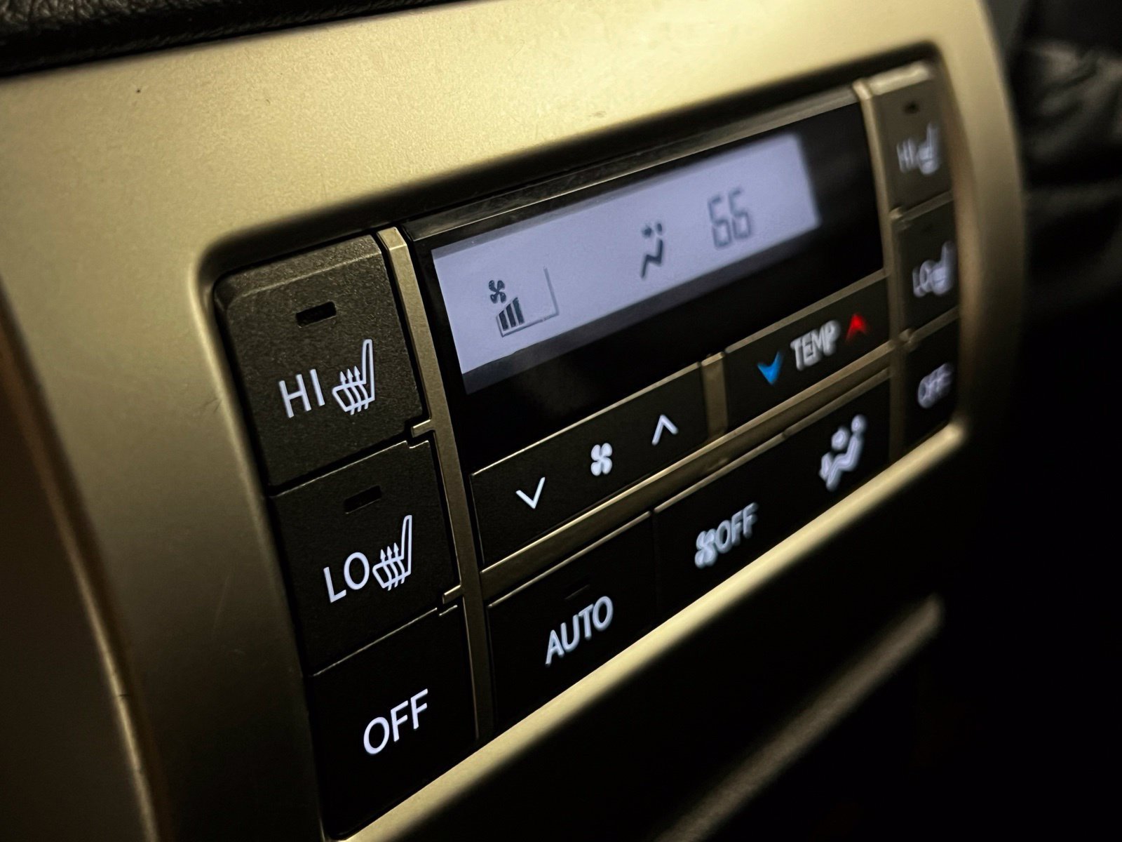 Used 2021 Lexus GX 460 Premium w/ Premium Package AWD/4WD image 27