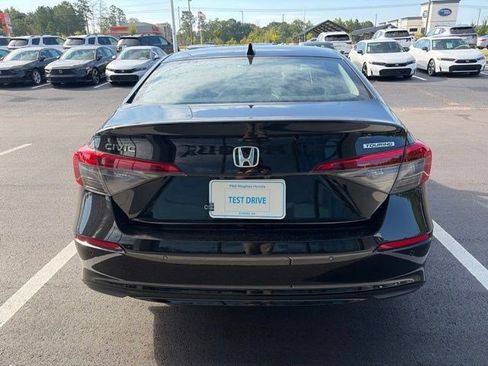 Certified 2024 Honda Civic Touring image 5