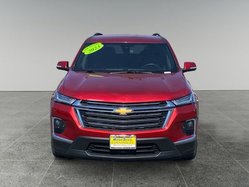 Used 2023 Chevrolet Traverse LT AWD/4WD image 8