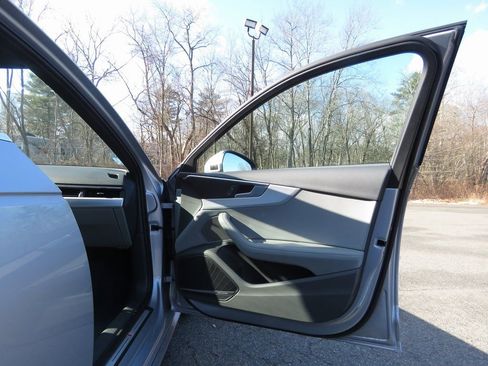 Used 2019 Audi A4 2.0T Premium Plus image 12